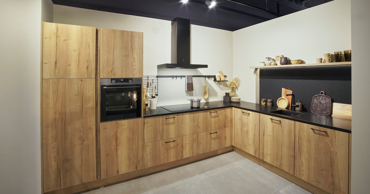 Bij deze keukenzaak in Deventer begint je bezoek met zelfgemaakte appeltaart