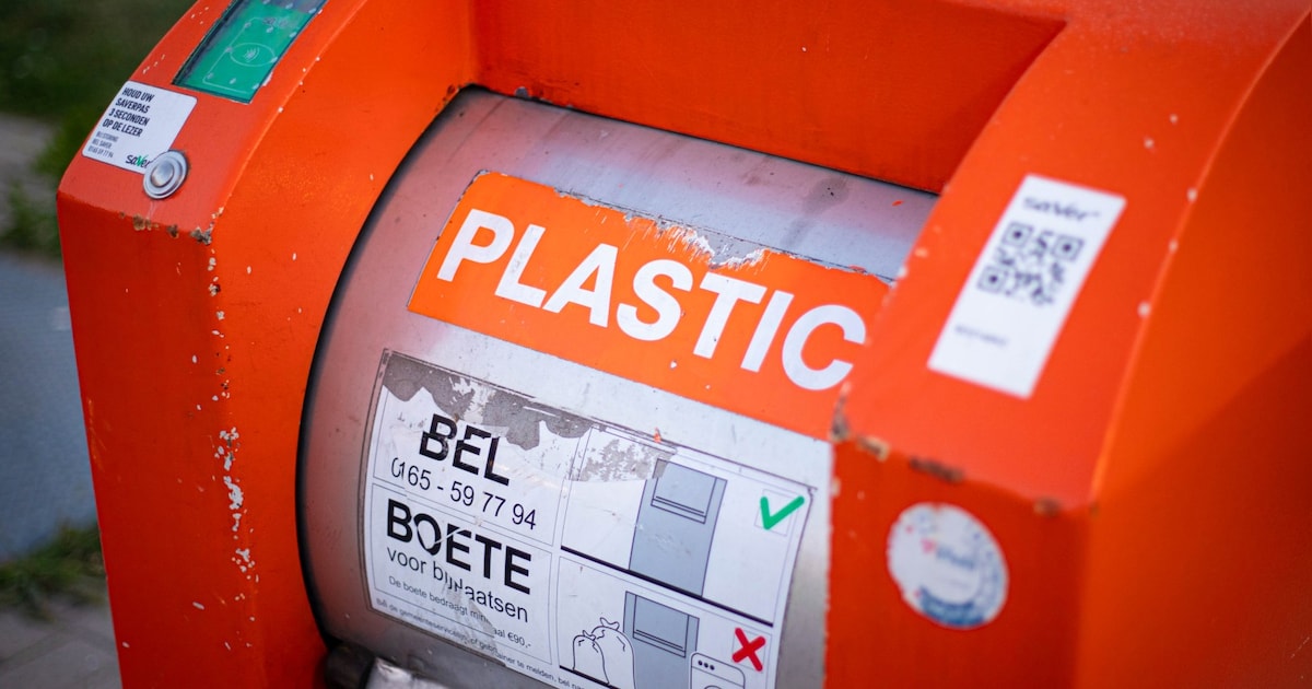 Oranje PMD-container in Bergen op Zoom: zo zit het