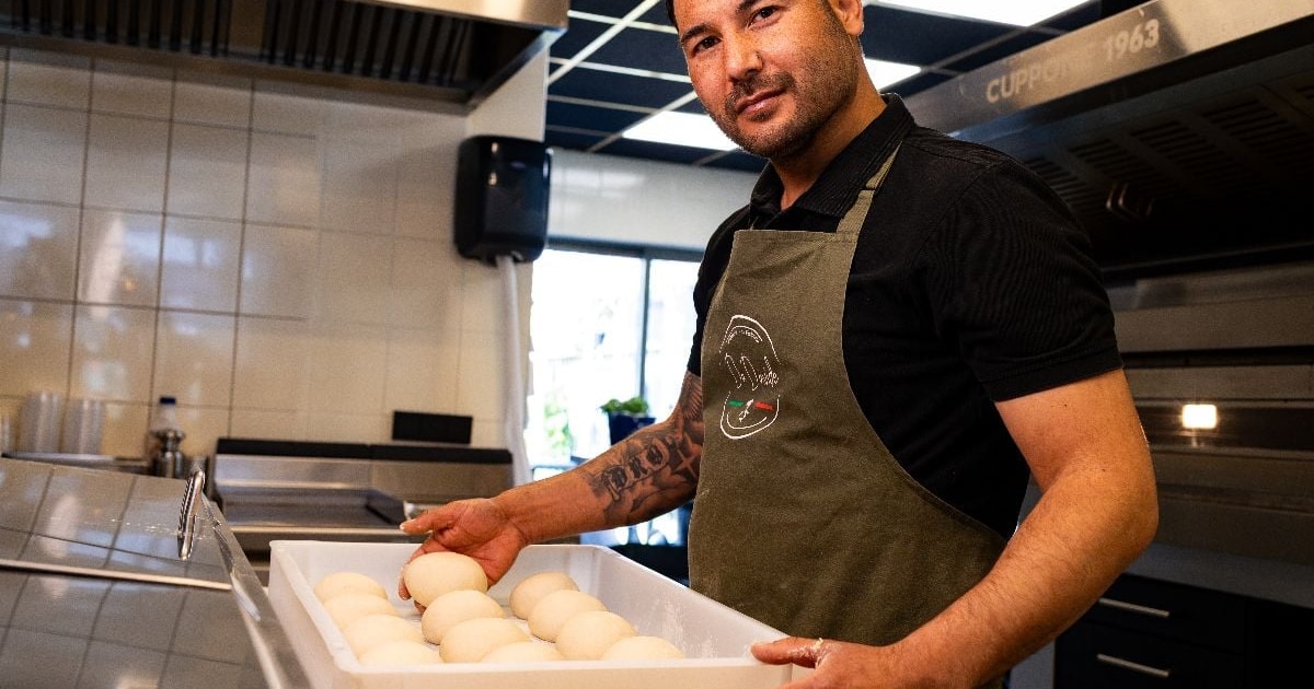 Deze Apeldoornse pizzeria trad in de voetsporen van Frank en An: ‘Franco was mijn leermeester’
