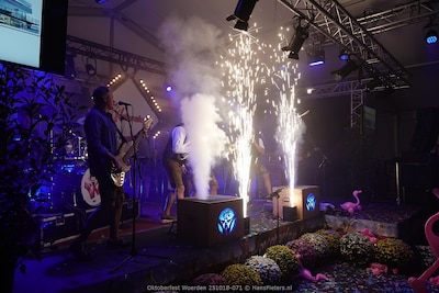 Bekijk hier de foto’s van het Oktoberfest op het Exercitieveld in Woerden