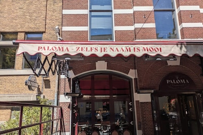 Dit is waarom ‘Zelfs je naam is mooi’ op de luifel van Paloma staat