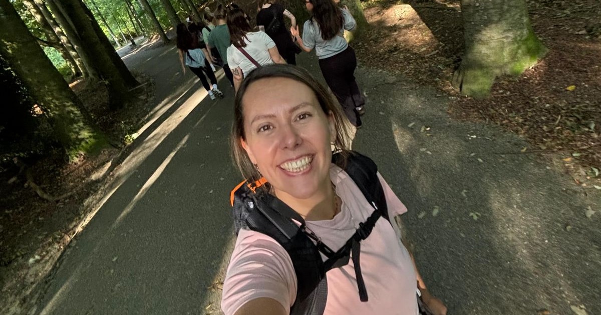 ‘Weg van je scherm’: Francien begint club voor iedereen die zin heeft om te wandelen