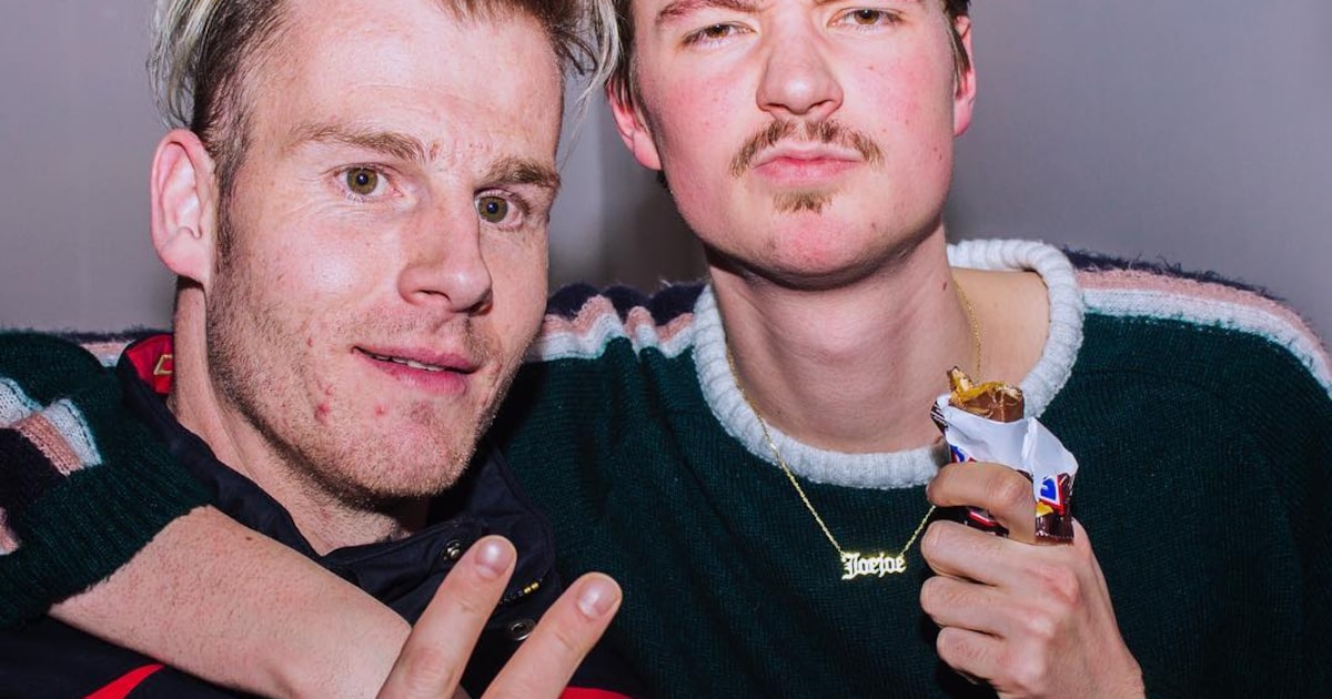 Snickers in de aanslag: Rapper Sjors komt naar het Vliegende Paard ...