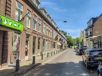 Floddertje van Annie M.G. Schmidt wordt verfilmd en er zijn opnames in Woerden