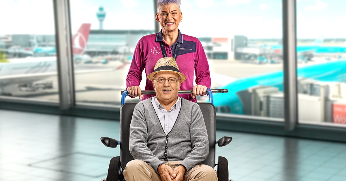 Desiree verruilde haar kantoorbaan voor Schiphol: ‘Ik had dit tien jaar eerder moeten doen’