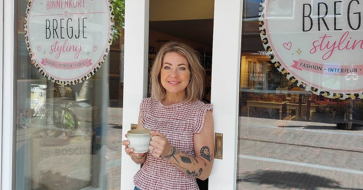 Marcella woont in het oude huis van Van Herwijnen en opent hier haar kapsalon met conceptstore