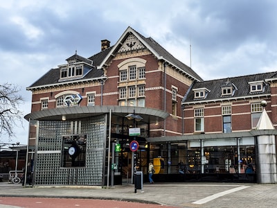 Eten en drinken op en rond station Woerden: hier kun je terecht