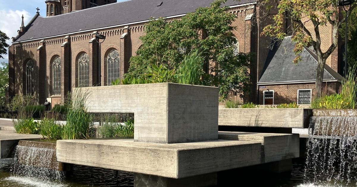 Kaalgeschoren: de plantjes uit de Beljonfontein gaan binnenkort weg