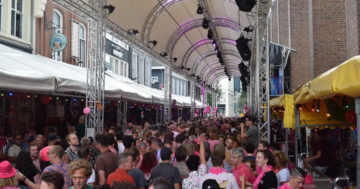 Pop-upbioscoop en prom: dit is er te doen tijdens Pride Month in ...