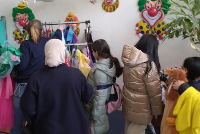 Geen geld voor nieuwe carnavalskleding? Hier kun je een gratis outfit scoren