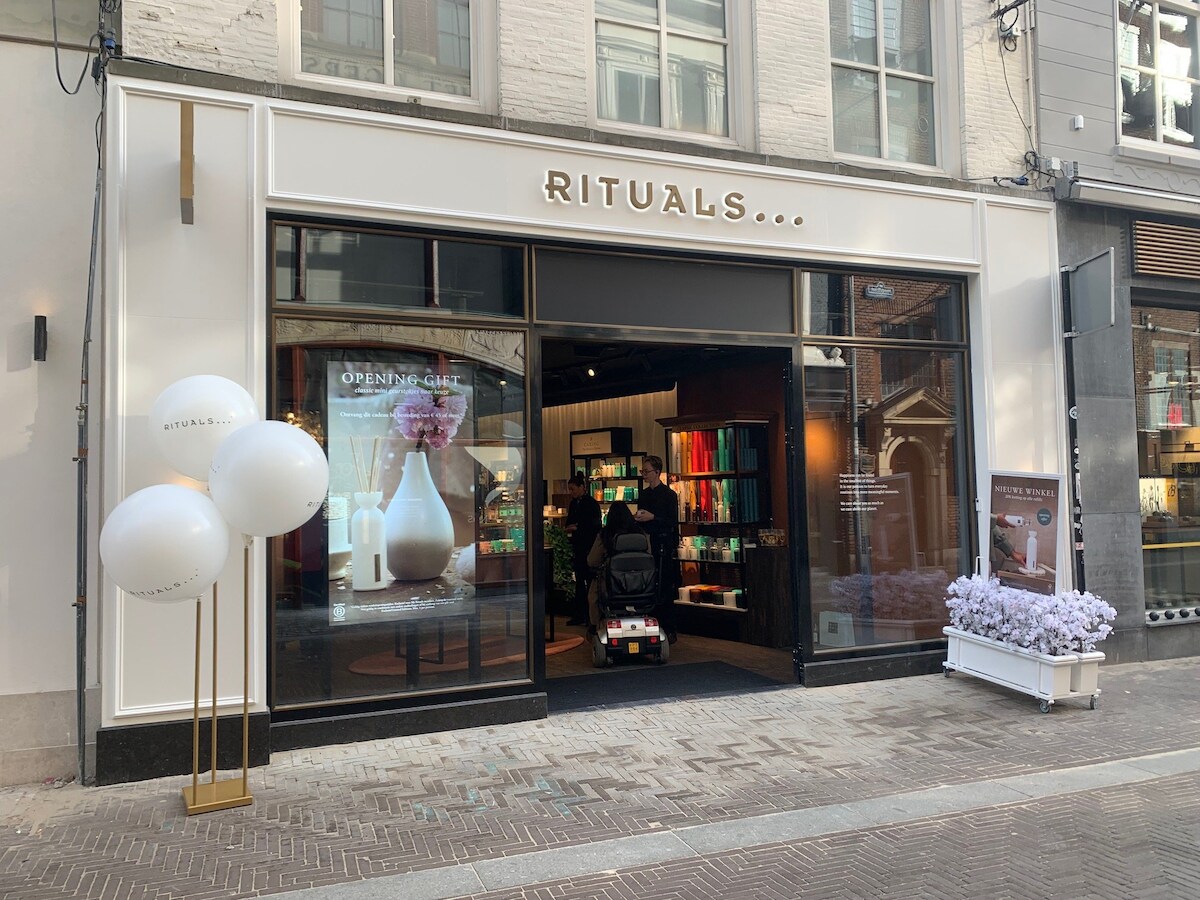 Zo ziet de nieuwe Rituals in de Hoogstraat er vanbinnen uit | Foto ...
