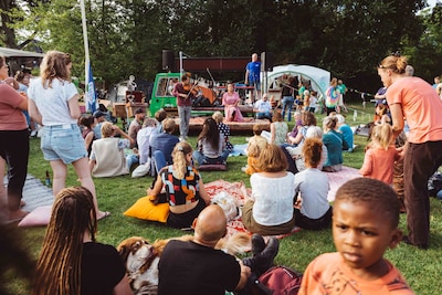 Bespaartip! Bij de Buurtcamping vier je goedkoop vakantie in je eigen Eindhoven