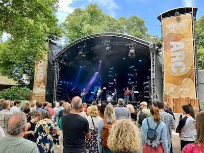 Lil’Kleine, dj La Fuente en véél meer: eerste namen van de Vierdaagsefeesten 2026 zijn bekend!
