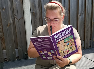 Puzzelaars opgelet: doe de Schiedamse Murdoku! Wie o wie pleegde een moord in de bieb?