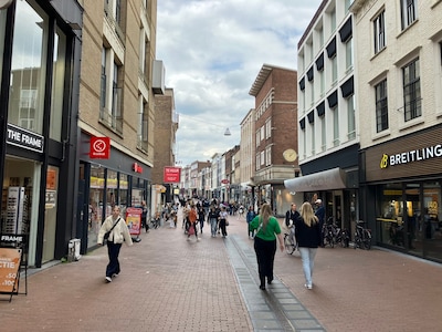 Tip! Hier in Nijmegen shop je met korting of krijg je een cadeautje tijdens de Week van de Stenen Wi