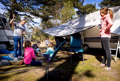 Herkenbaar! 7 x deze types kom je tegen op de camping in Groningen