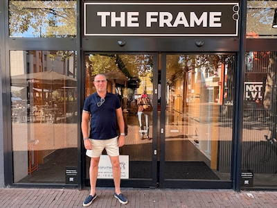 Kijk eens aan! Deze nieuwe brillenwinkel opent aan de Markt