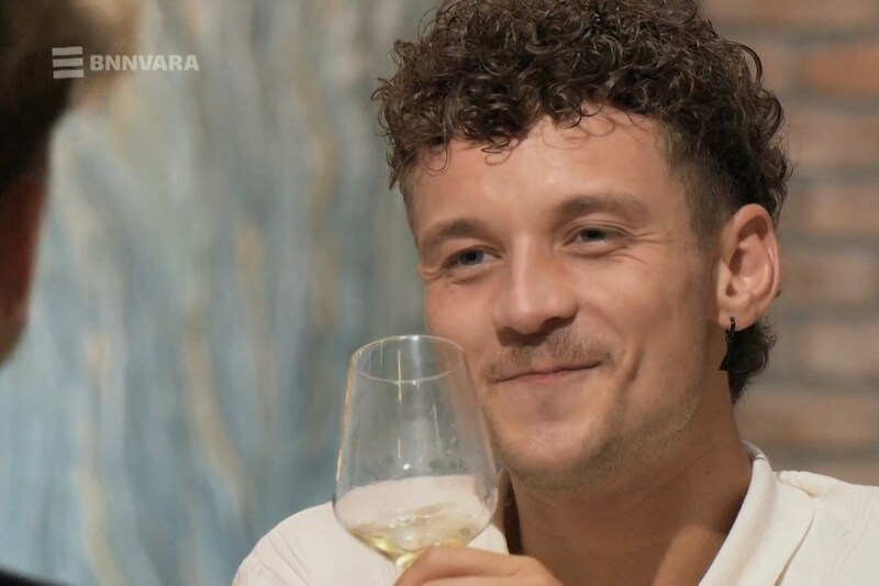 Mitchell uit Almelo en zijn date in First Dates delen dezelfde passie ...