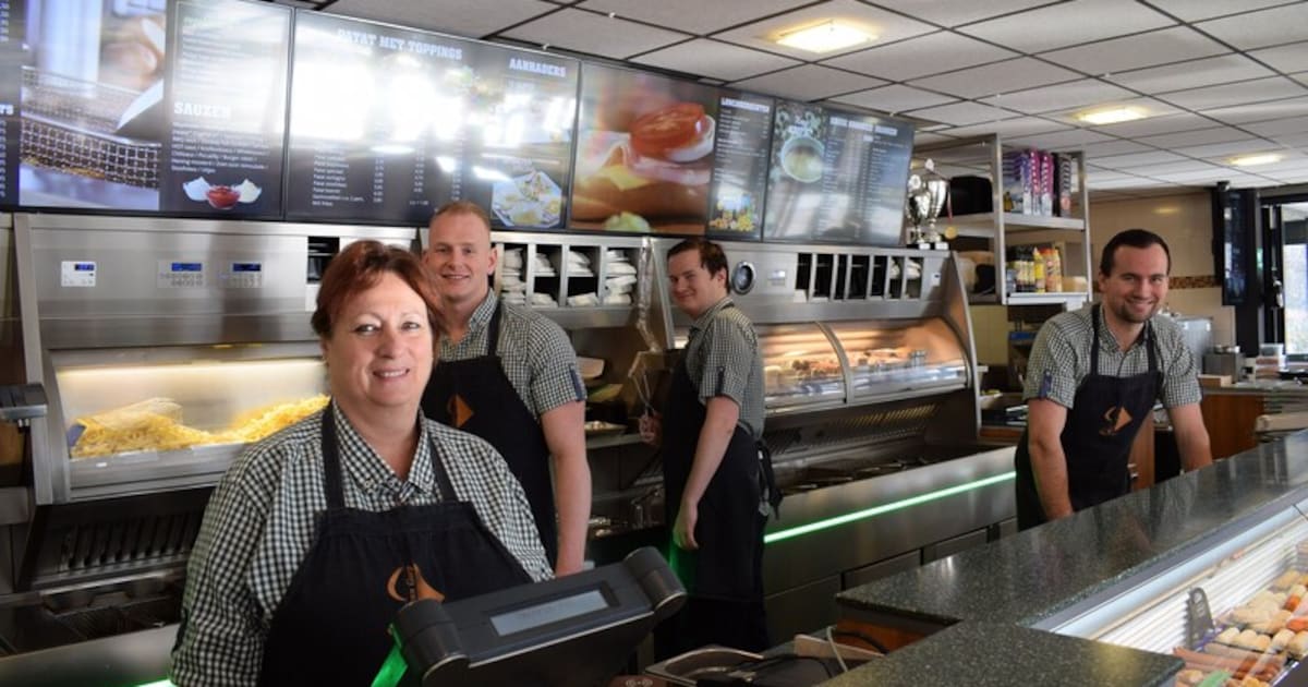 Snackbar Van Gurp op de plek van La Place: dit kun je verwachten