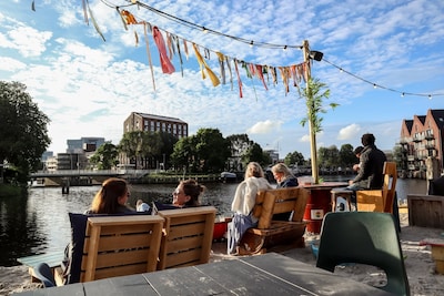 Langer met je voetjes in het zand: stadsstrand Blue Bayou blijft nog eens 5 jaar