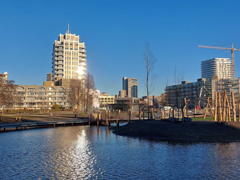 Magisch Hier In Het Centrum Van Zoetermeer Loop Je Over Water Regio 