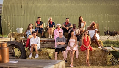 In Hakken over de Sloot dompelt deze Enschedese influencer zich onder in het boerenleven