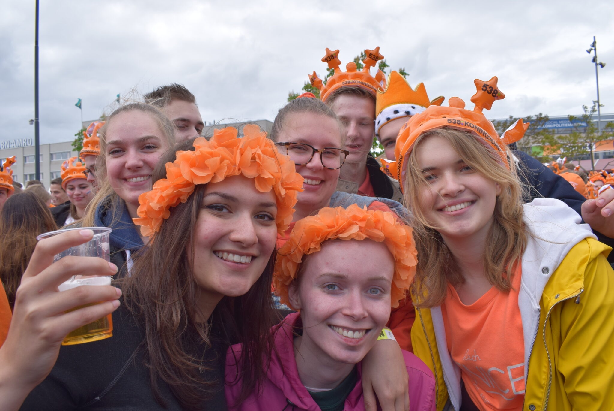 Bijna Koningsdag! Hier in Breda komen podia met livemuziek