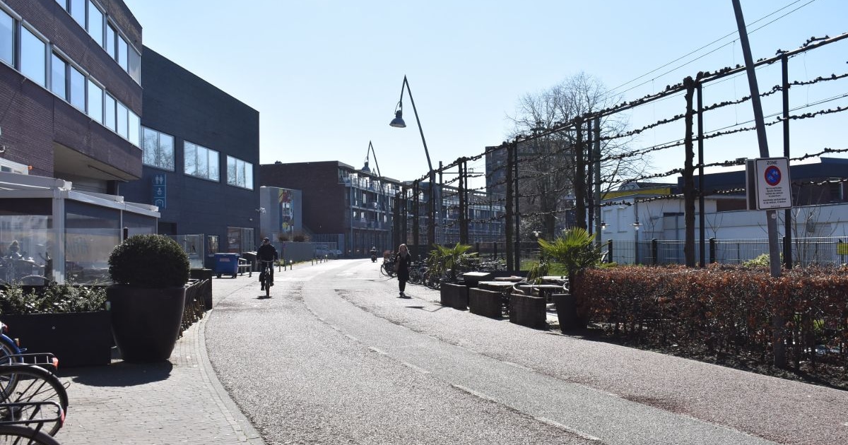 MAG DAT: met je auto fietsers inhalen op de fietsstraat in Ede? | Regio ...