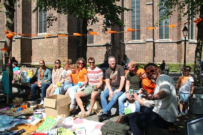 Koningsdag 2026 in Ede: hier vind je alle kleedjesmarkten