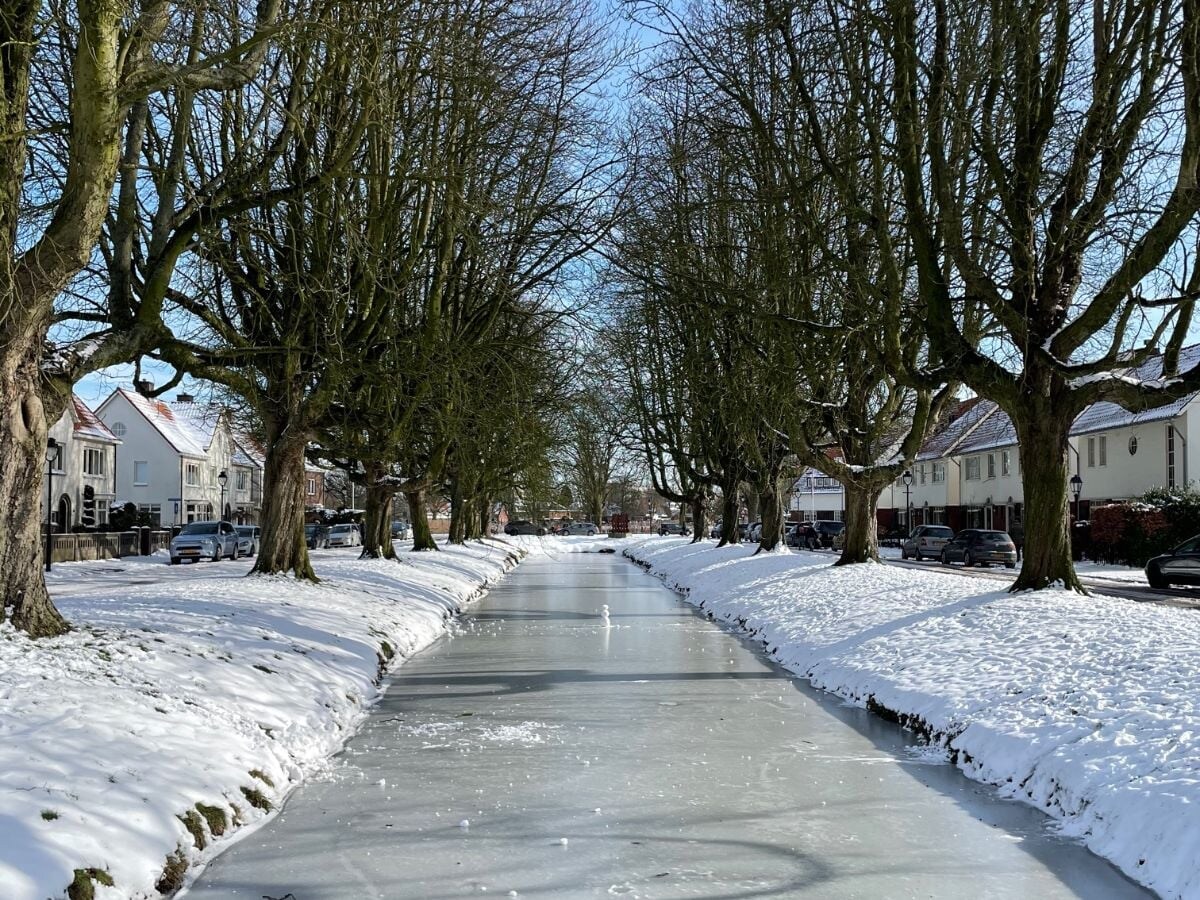 Bas deelt zijn uitzicht op Insta: 'Ik laat zien dat de wereld constant ...