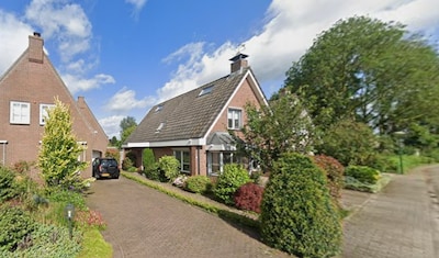 Van wonen aan het water tot luxe villa: deze vrijstaande huizen staan nu te koop in Veenendaal