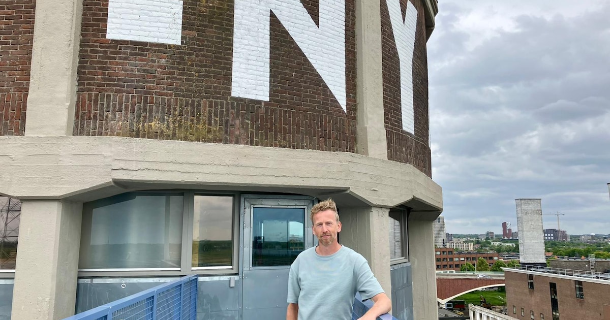 Indebuurt Nijmegen kreeg een rondleiding door de nieuwe Nyma-watertoren: zo ziet het icoon er nu van