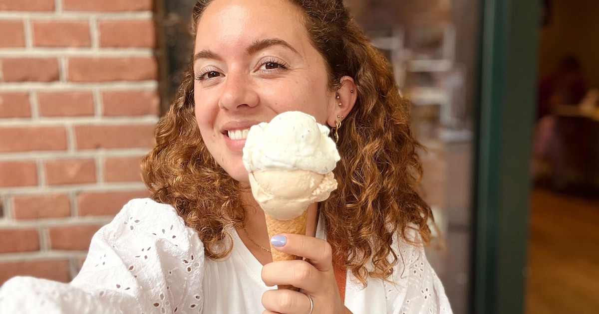 Cool! Deze horecazaak in Vlaardingen deelt een uur gratis ijsjes uit