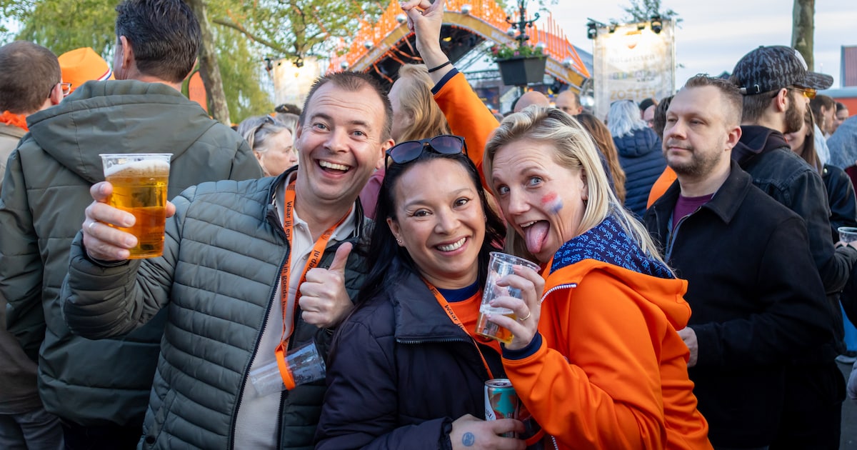 Kijk! Zo gezellig zag koningsnacht er in Zoetermeer uit