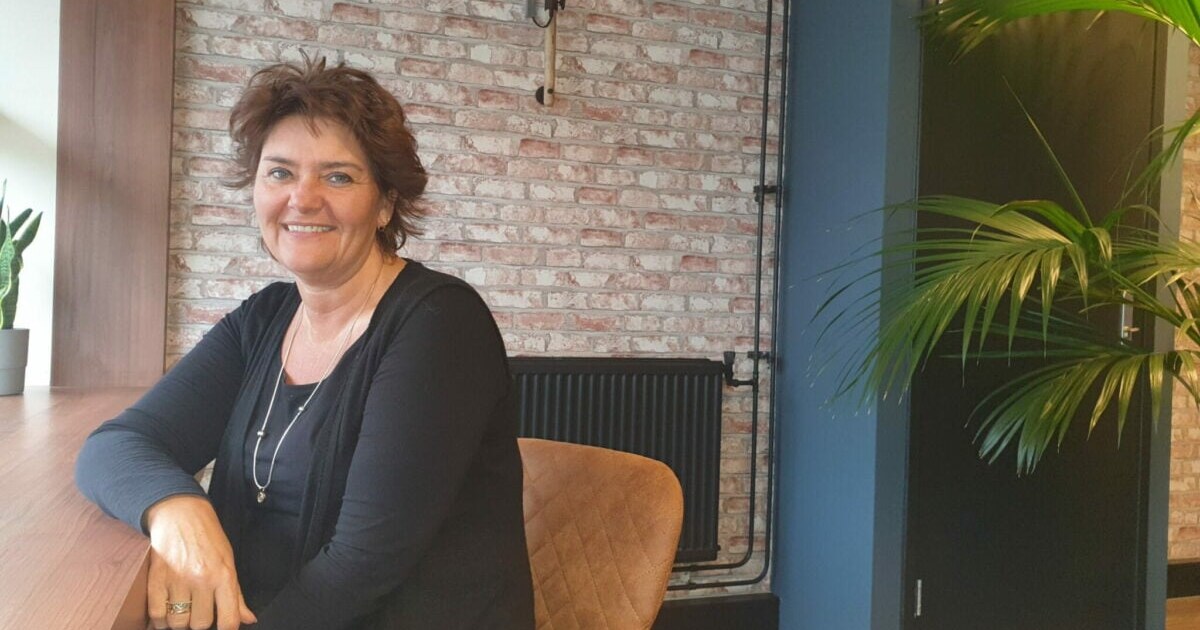Helma werkt bij Pleyade: 'Ik geniet van elk contact met bewoners'