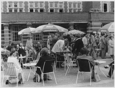 Toen in Leiden: 5 x een terrasje pakken in de vorige eeuw