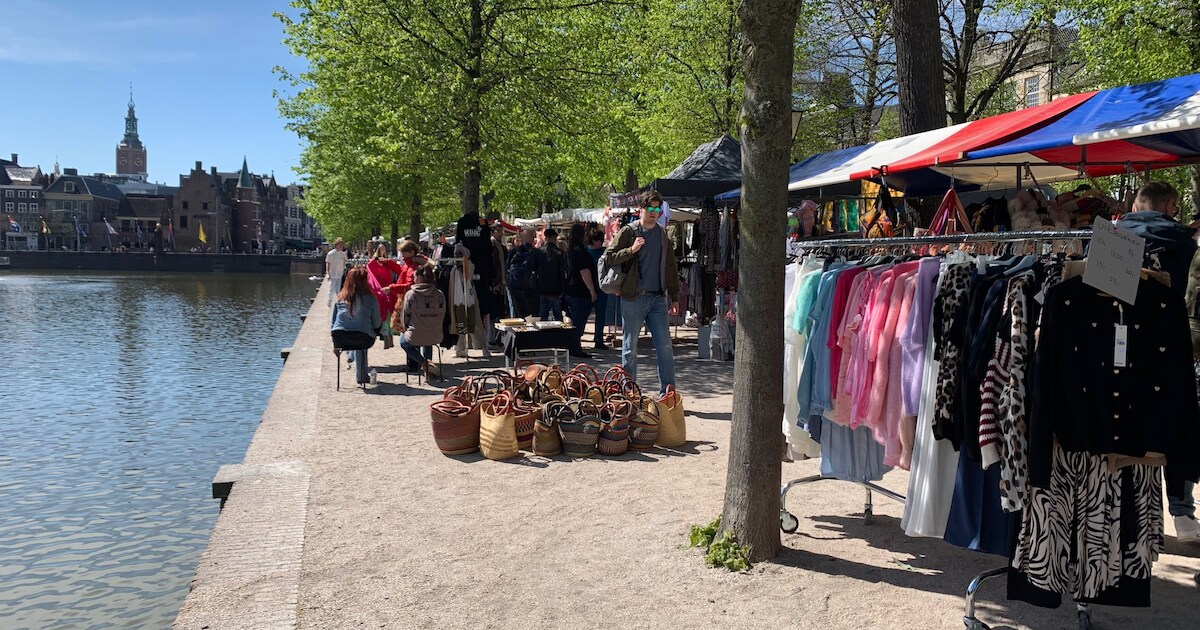 Struinen langs kraampjes: hier vind je paasmarkten in Den Haag