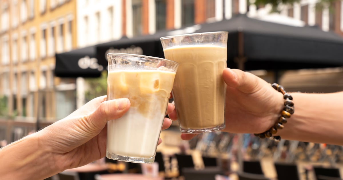 Dit wil je: Nijmeegse koffiezaak deelt zondag 21 juni gratis ijskoffie uit