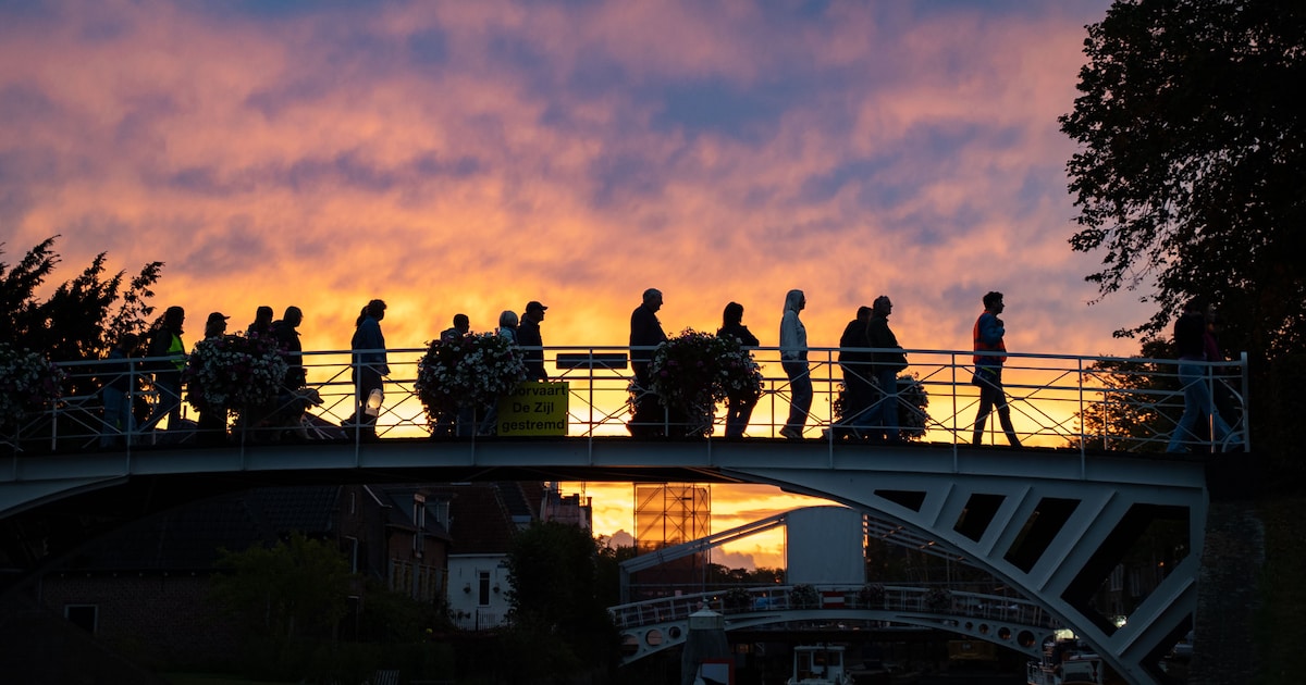 Walk into the light brengt mensen samen tijdens een bijzondere wandeling in Zoetermeer