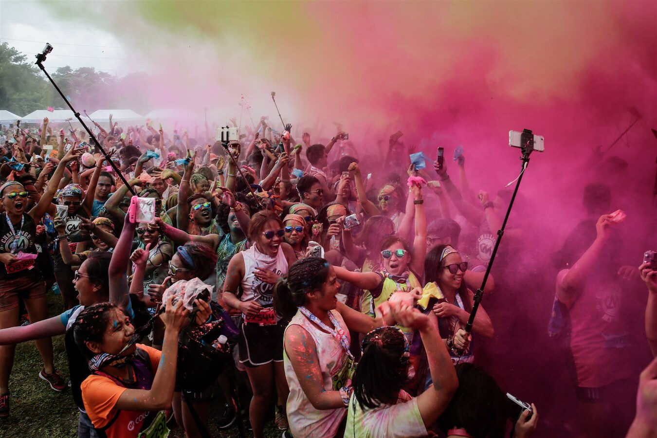 Sportief én kleurrijk: De Color Obstacle Rush komt deze kant op | Foto ...