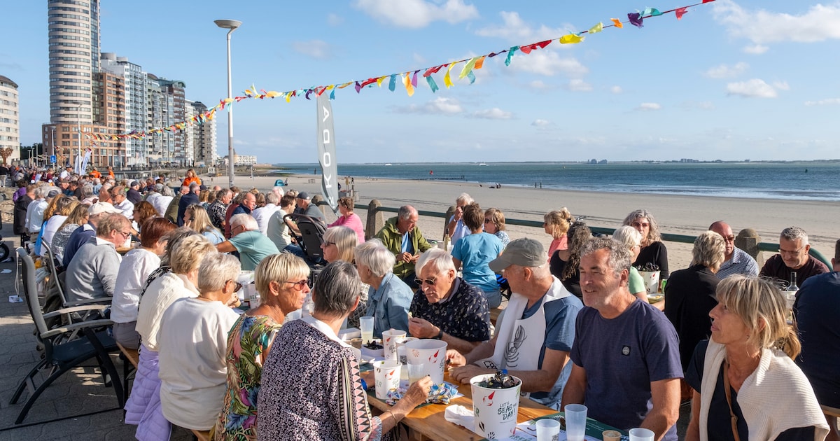 Aan tafel! Op deze dag staat in Vlissingen de langste mosseltafel van Zeeland