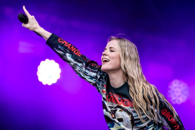 De 10 mooiste liedjes van Ilse DeLange volgens haar fans (met ...