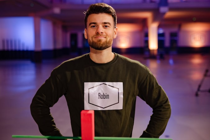 Robin doet mee aan Alleskunner VIPS: 'Ik ben de eerste dove kandidaat ...