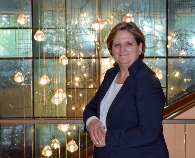Marjon werkt al 30 jaar in Hilton Rotterdam: 'Voor artiesten regelen we ...
