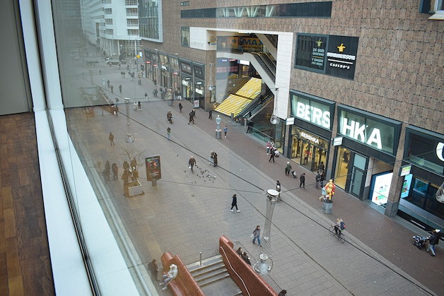 Binnenkijken in de nieuwe uni-campus aan het Spui | Regio | indebuurt.nl
