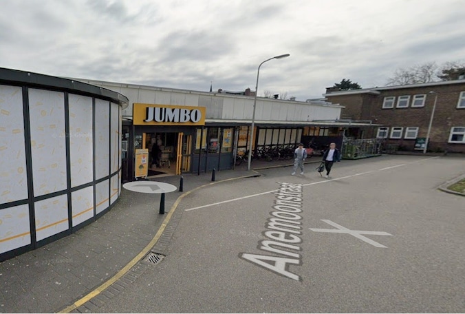 Jumbo (Anemoonstraat), Anemoonstraat 4 (Bomen- en Bloemenbuurt)