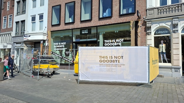 WE Fashion (Markt), Markt 63 (Centrum, hoek Hooge Steenweg)