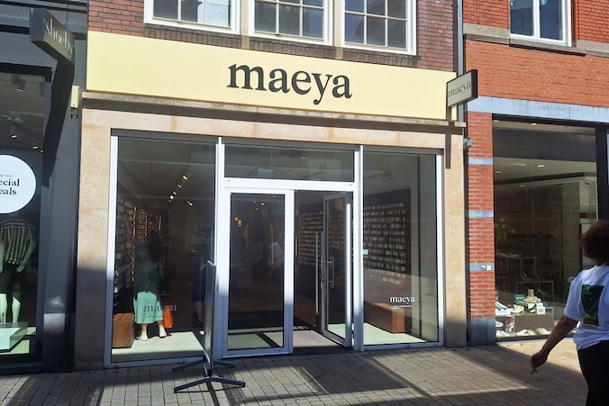 Maeya (Heuvelstraat), Heuvelstraat 97 (Binnenstad)
