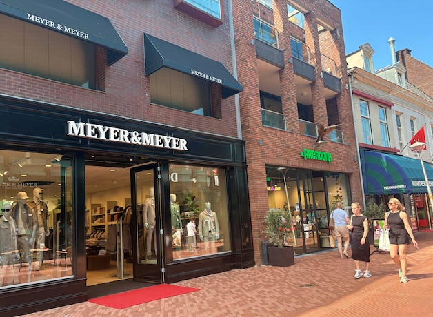 Meyer & Meyer (Vrijstraat), Vrijstraat 16 (Centrum)