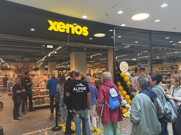 Xenos (Piazza), Piazza 56 (Piazza Center, Centrum)